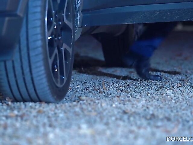 Hot threesome after dark with sexy women in lingerie Mariska and Tiffany Leiddi