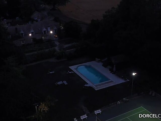 Hot threesome after dark with sexy women in lingerie Mariska and Tiffany Leiddi