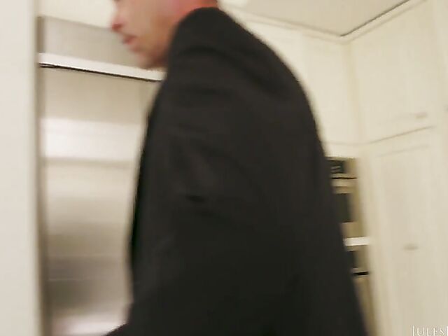 Triple blowjob from your point of view with bad schoolgirl Jill Kassidy