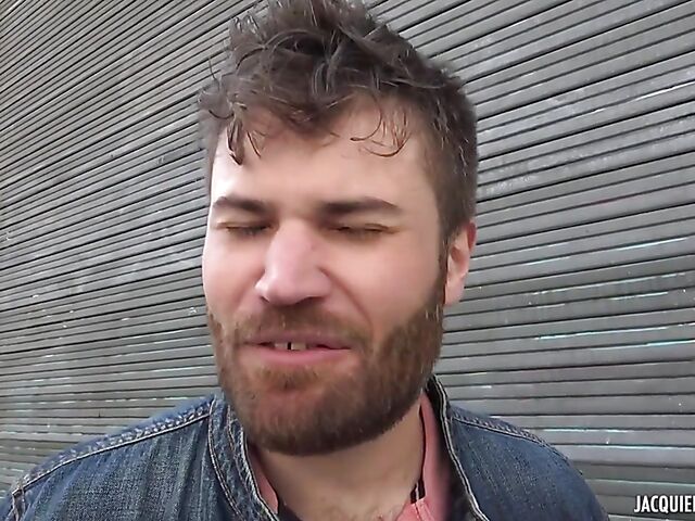 French MILF Clanddi Jinkcego wants that guy to play with her huge fake boobs