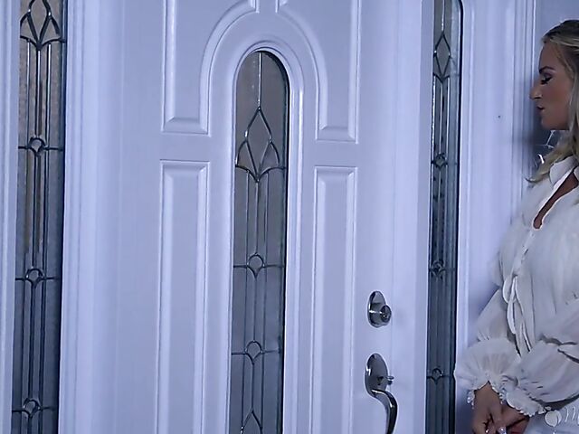 Gianna Dior & Rachael Cavalli - Lesbian MILF and girl have a great time together