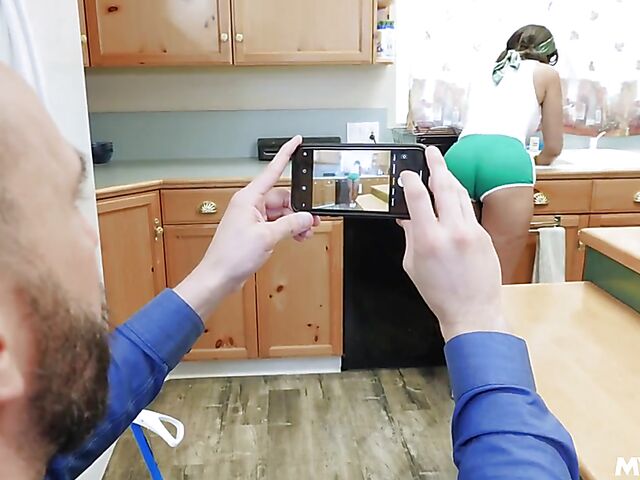 MILF maid Penny Barber cleans the cock too for extra cash