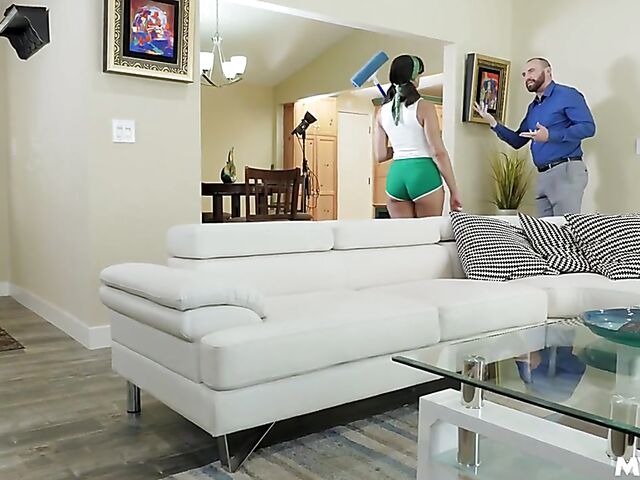 MILF maid Penny Barber cleans the cock too for extra cash