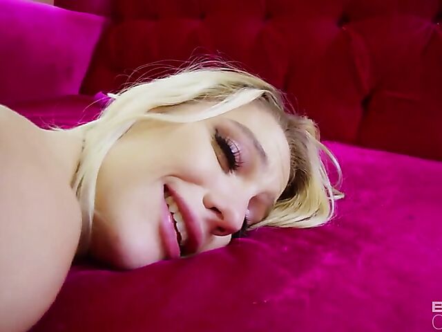 Long legs anal with sexy pole dancer Kenna James