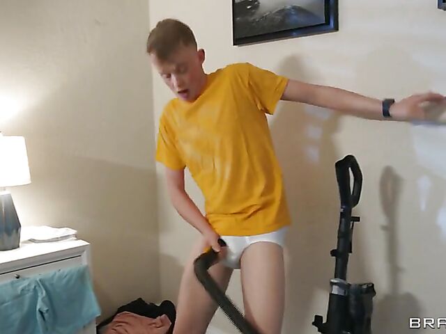 Charlotte Rayn & Jimmy Michaels - Step mom and son sneakily fuck in the living room