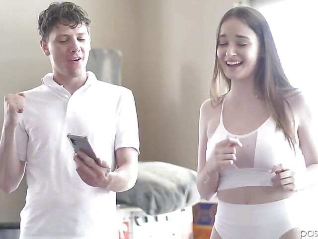 Super sexy workout with teen babe Hazel Moore