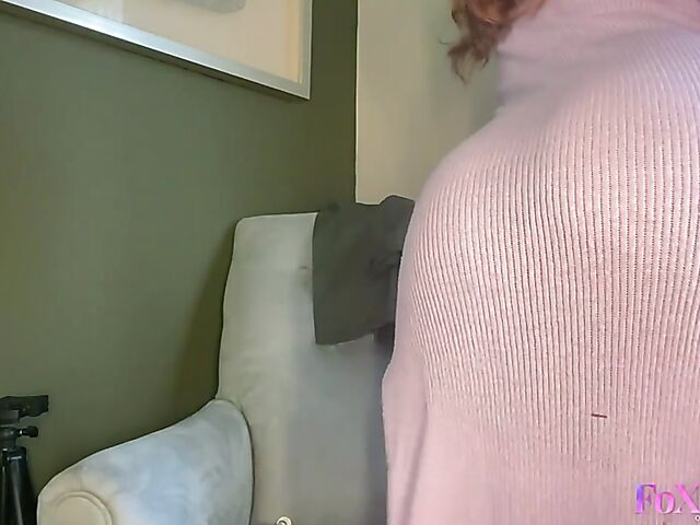 Jenna Foxx's masturbation video with her new purple magic wand