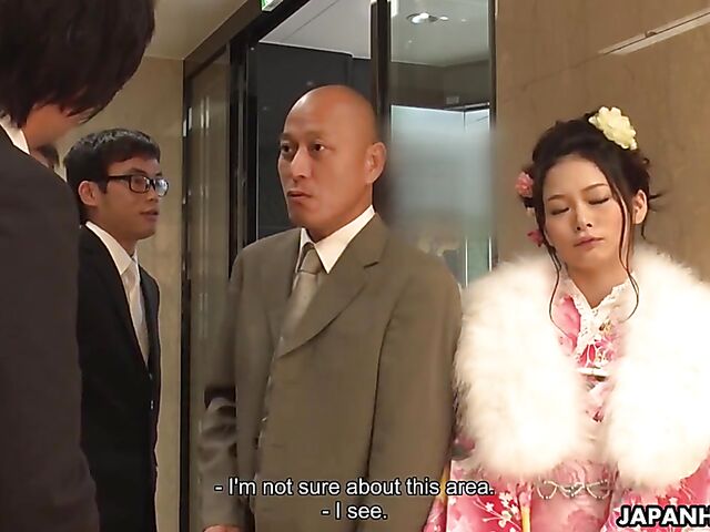 Hairy Japanese geisha Ako Nishino gets fucked with toys