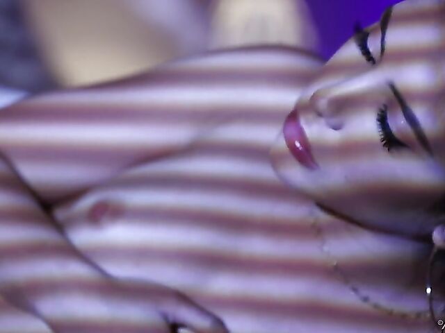 Jane Wilde - Brunette babe in lingerie fingering herself in her bedroom after dark