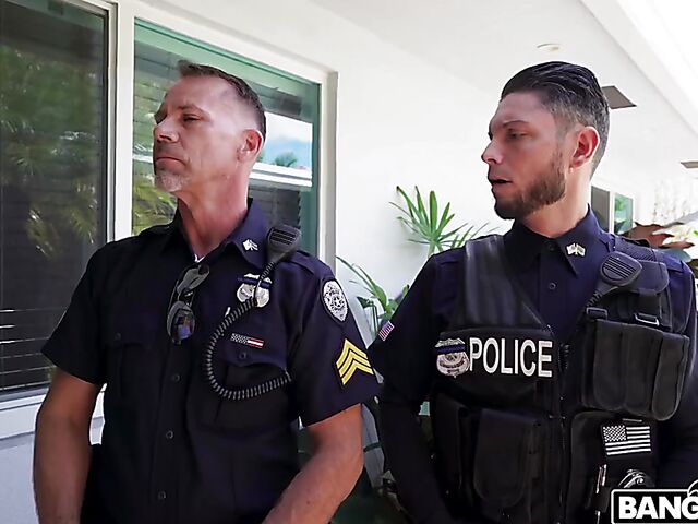 Bad girl Honey Hayes and two policemen have an MMF threesome