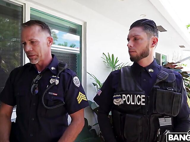 Bad girl Honey Hayes and two policemen have an MMF threesome