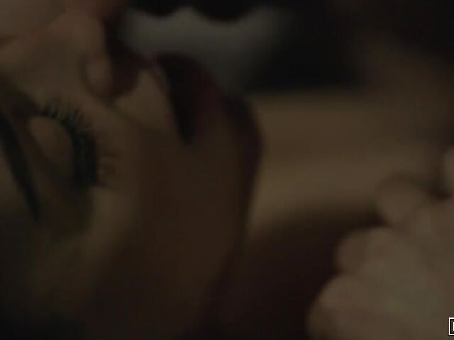 Hot sex at bedtime with lustful Vanessa Sky