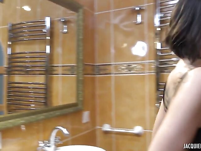 Bathroom sex after shower with tattooed Alya