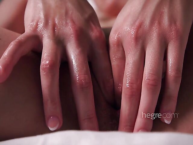 Amanda's solo pussy play and slow masturbation with toys