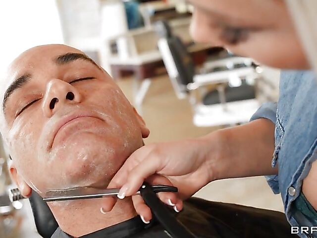 Hot blonde barber Marilyn Sugar fucks the client