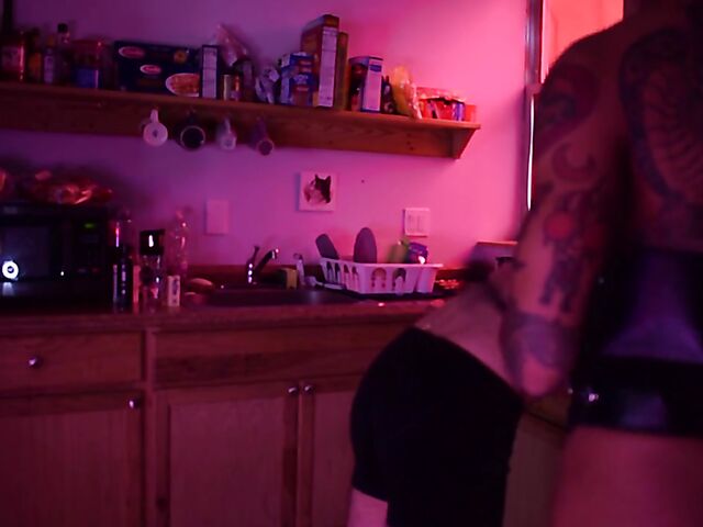 Femdom strapon pegging in the kitchen with Jessa Jordan and Reid Castle