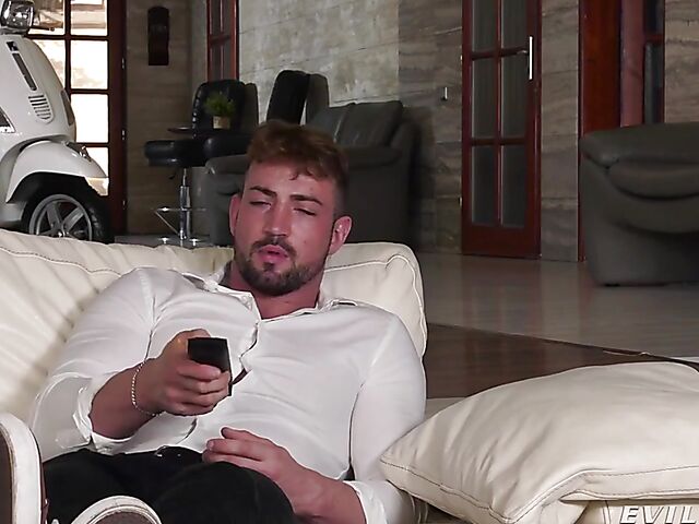 Red fishnet anal with curious Kaisa Nord