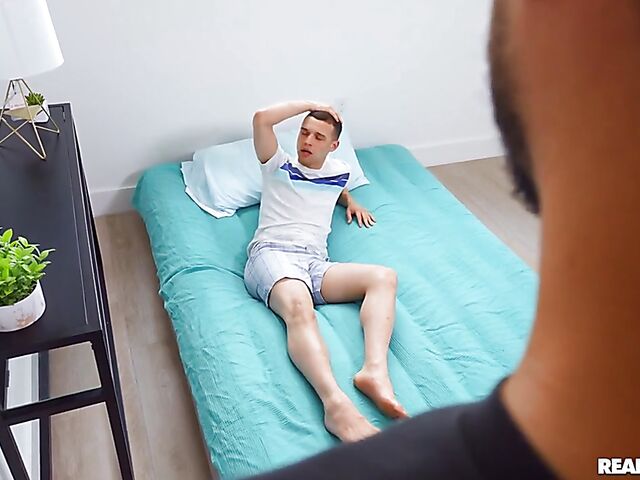 Busty latina Gabriela Lopez helps her roommate