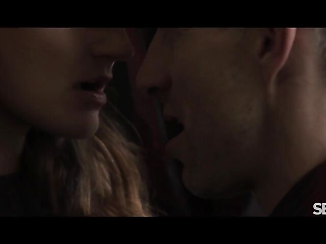 Sex Art erotica with sultry Tiny Tina and Lutro