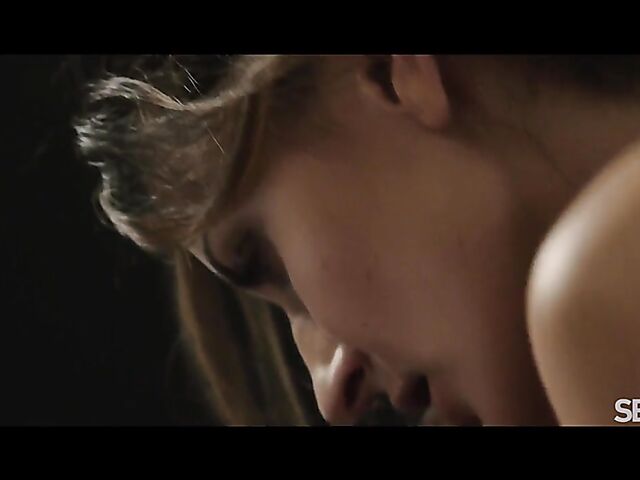 Sex Art erotica with sultry Tiny Tina and Lutro