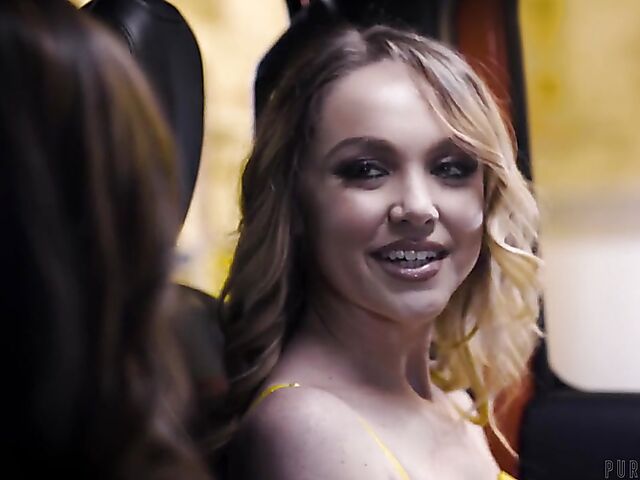 Alexia Anders & Nikole Nash - Let's share cock together