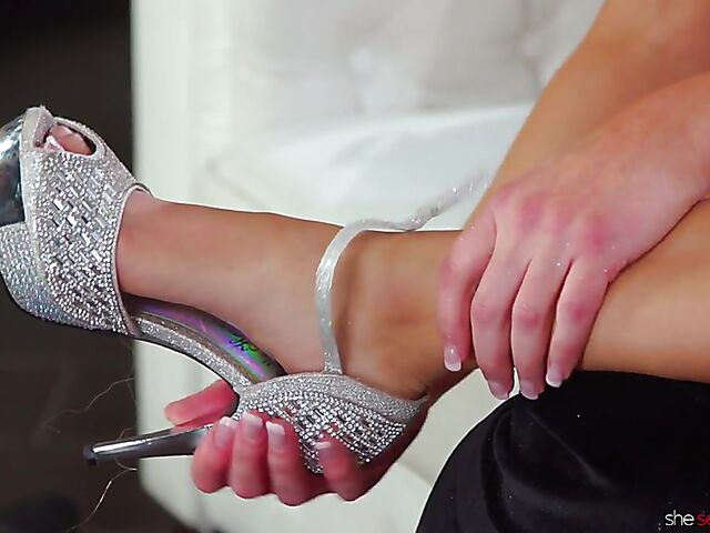 Destiny Cruz & Sophia West - Strap-on lesbian fuck with stepmom