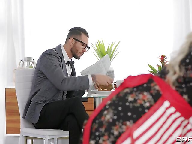 Phoenix Marie MILF stockings sex with a nerd in the kitchen