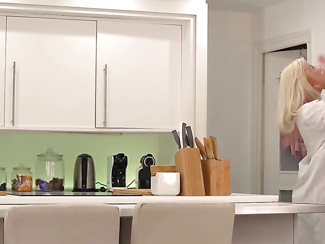 Busty lesbian nurse with a big clit Briana Banderas gets dildo fucked by Blondie Fesser