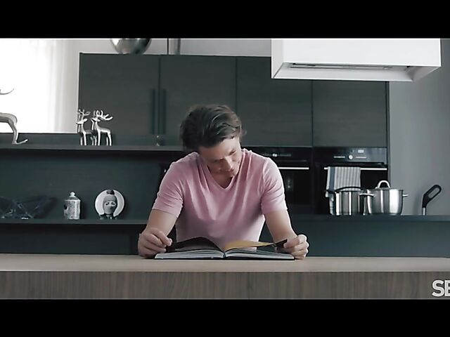 Hot sex moments with sensual brunette Melany Mendes