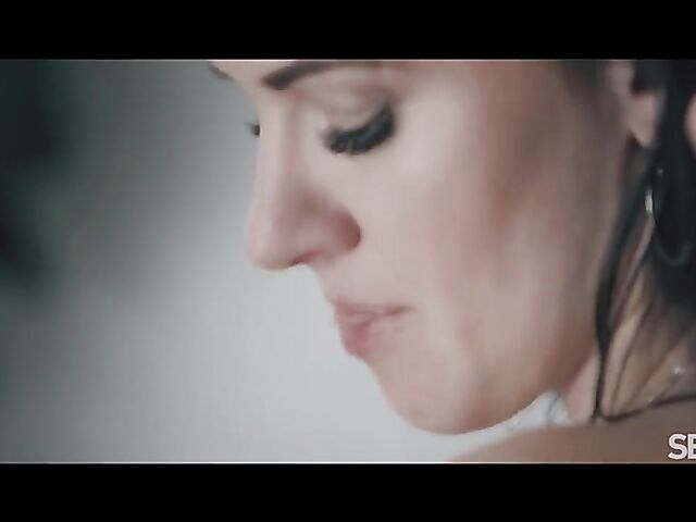 Hot sex moments with sensual brunette Melany Mendes