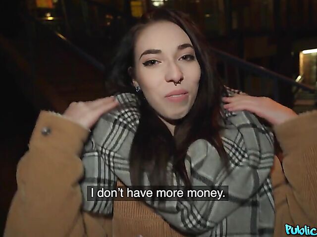 Public agent fucks pierced brunette Giada POV style after dark