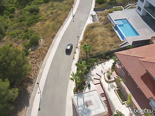 Hot threesome with beautiful brunette Clea Gaultier in her new house