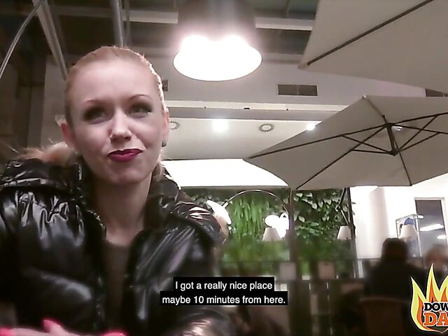 Blonde threesome POV with playful babes Linda Summer and Lucy Shine