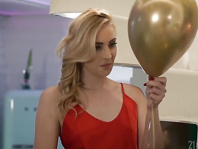 Lulu Love - Gorgeous blonde feet fetish party for two