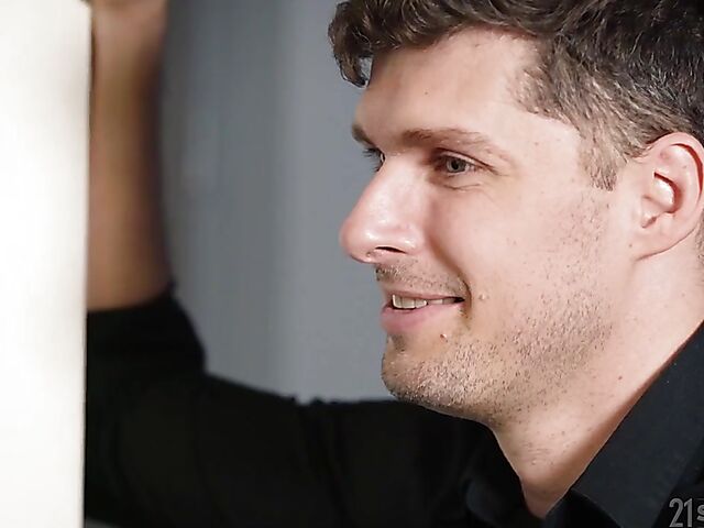 Lulu Love - Gorgeous blonde feet fetish party for two