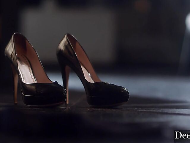 Blonde Riley Steele anal redemption in the night