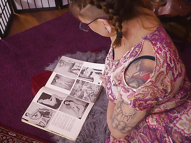 Australian solo hot wax play and masturbation with Indie Summers