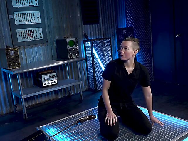 Jiz Lee - Dildo fucking machine is perfect with magic wand