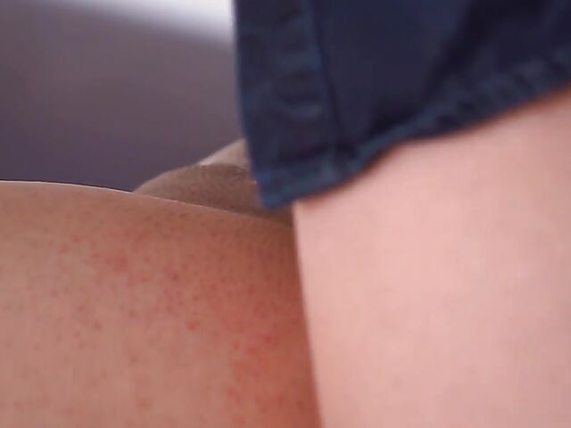 Hot Spanish threesome with lustful brunette Penelope Cross