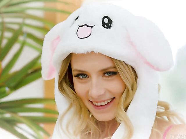 Kyler Quinn's best Easter ever with Dredd's huge black cock