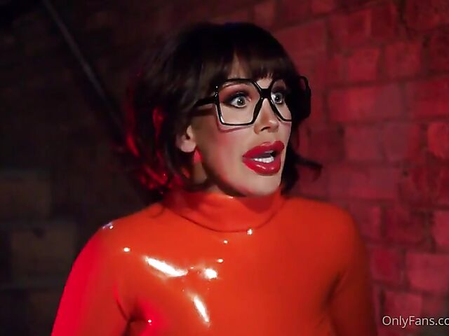 Cosplay latex threesome with huge tits milfs Rebecca More and Sophie Anderson