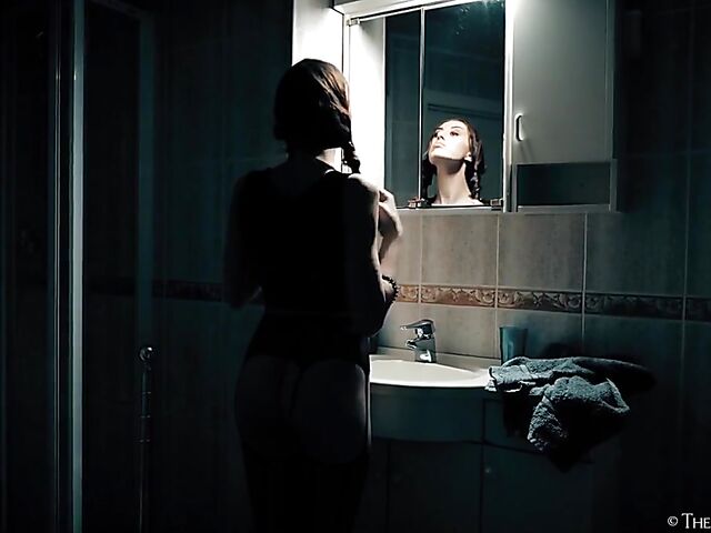 Erotic bathroom masturbation with lovely Lina