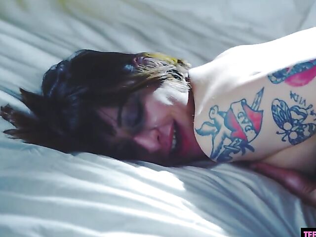 Hard fuck in lingerie with inked brunette Silvia Soprano