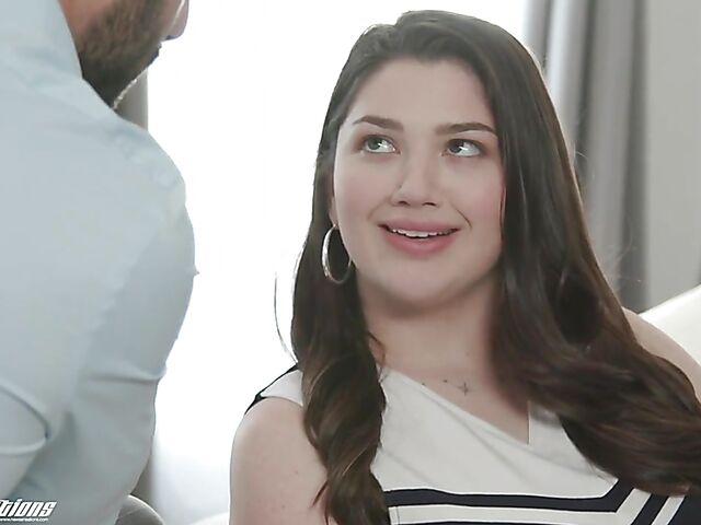 Natural busty young cheerleader Alyx Star gets turned on