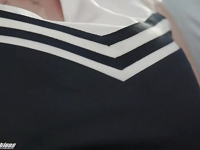 Natural busty young cheerleader Alyx Star gets turned on