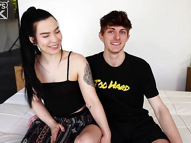 Skinny guy Bryce Kelly and his tiny tits girlfriend Alyssa Amythest