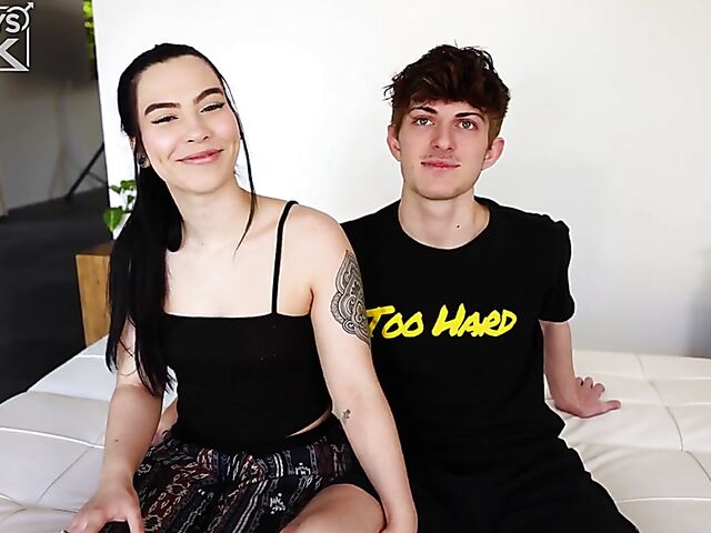 Skinny guy Bryce Kelly and his tiny tits girlfriend Alyssa Amythest