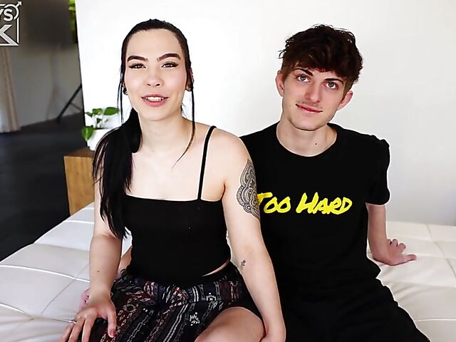 Skinny guy Bryce Kelly and his tiny tits girlfriend Alyssa Amythest