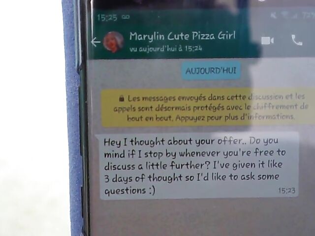 Pizza delivery girl Marilyn Johnson comes in to get her pink pussy pounded