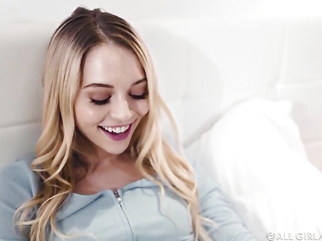 Lily Larimar & Jazmin Luv - Cute lesbian seduced and eaten out